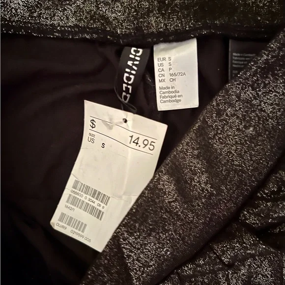 Divided Metallic Gray Pull-On Joggers - Picture 4 of 5